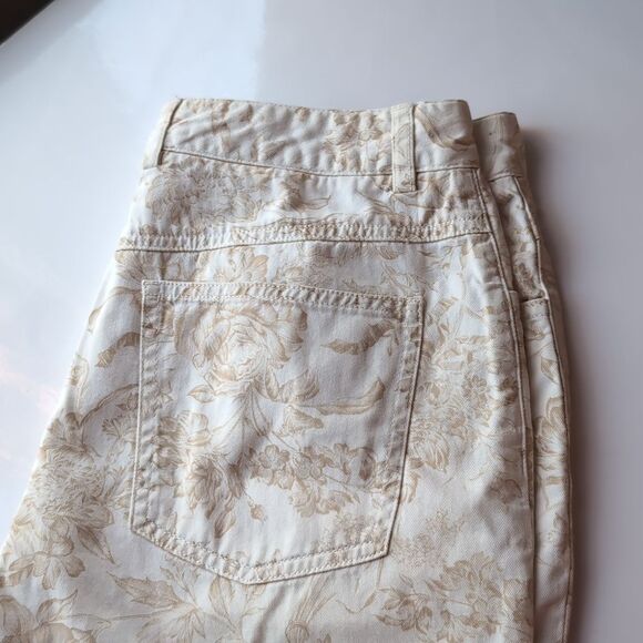 Talbots Cream and Tan Floral Jeans - Picture 7 of 9